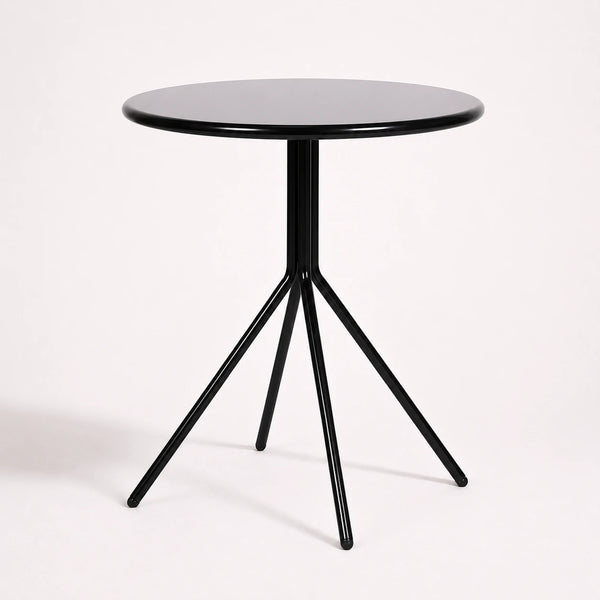 mesa exterior metal negro