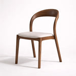 Cargar imagen en el visor de la galería, silla de comedor derek en madera diseño curvo moderno
